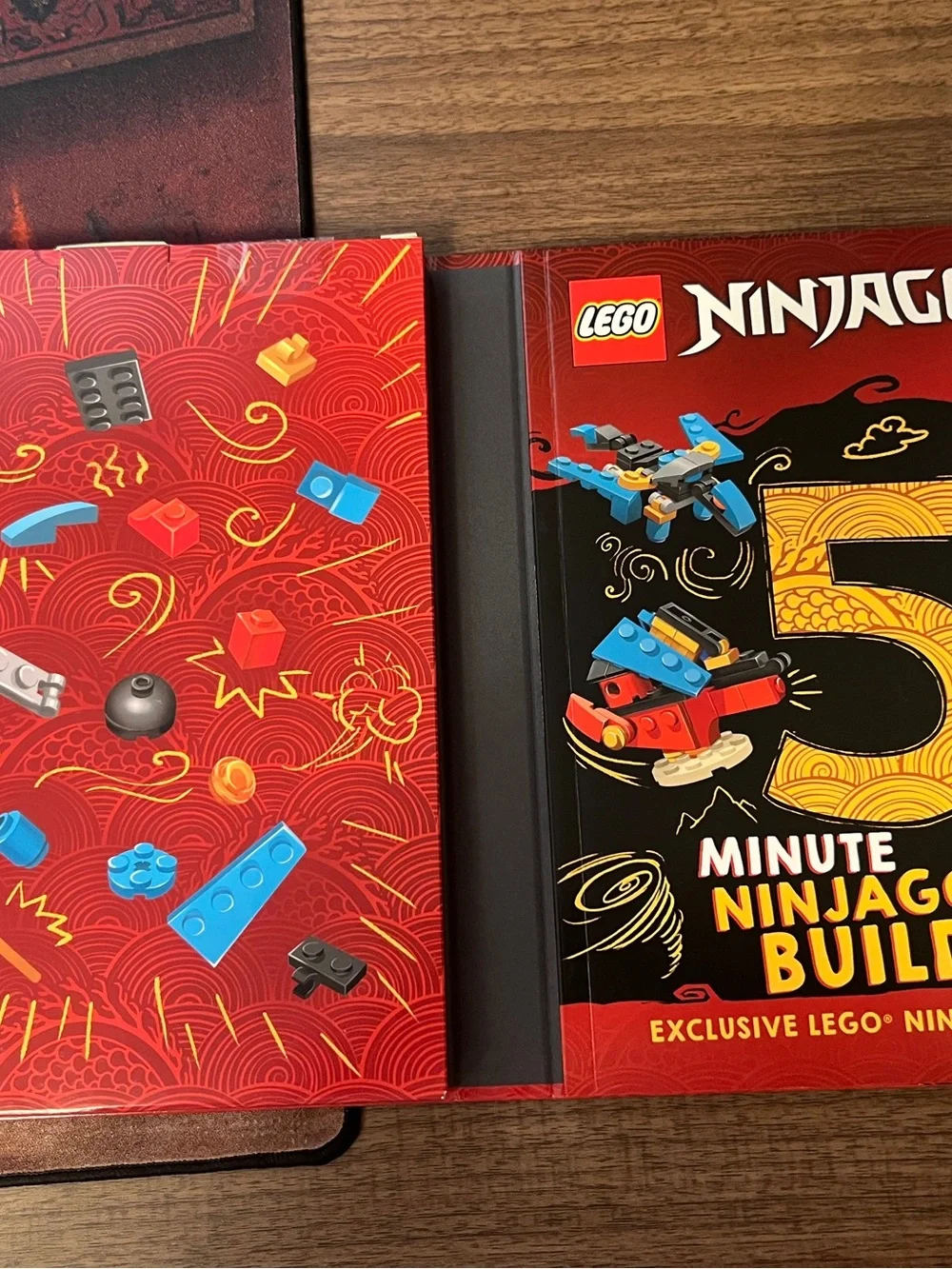 Lego Ninjago Red, Blue & Yellow 5-Minute Builds